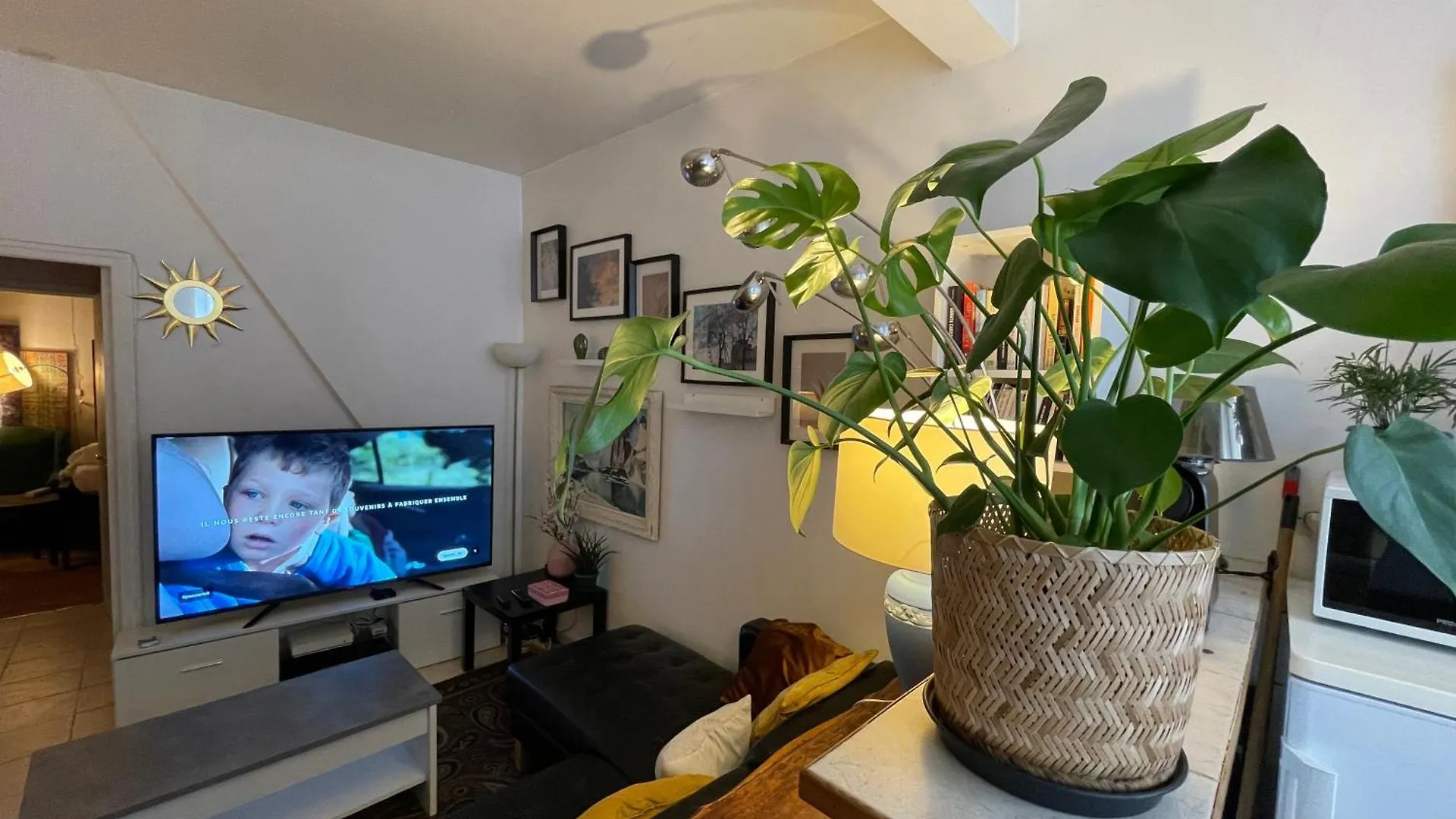 Arrondissement 10 Apartment Paris